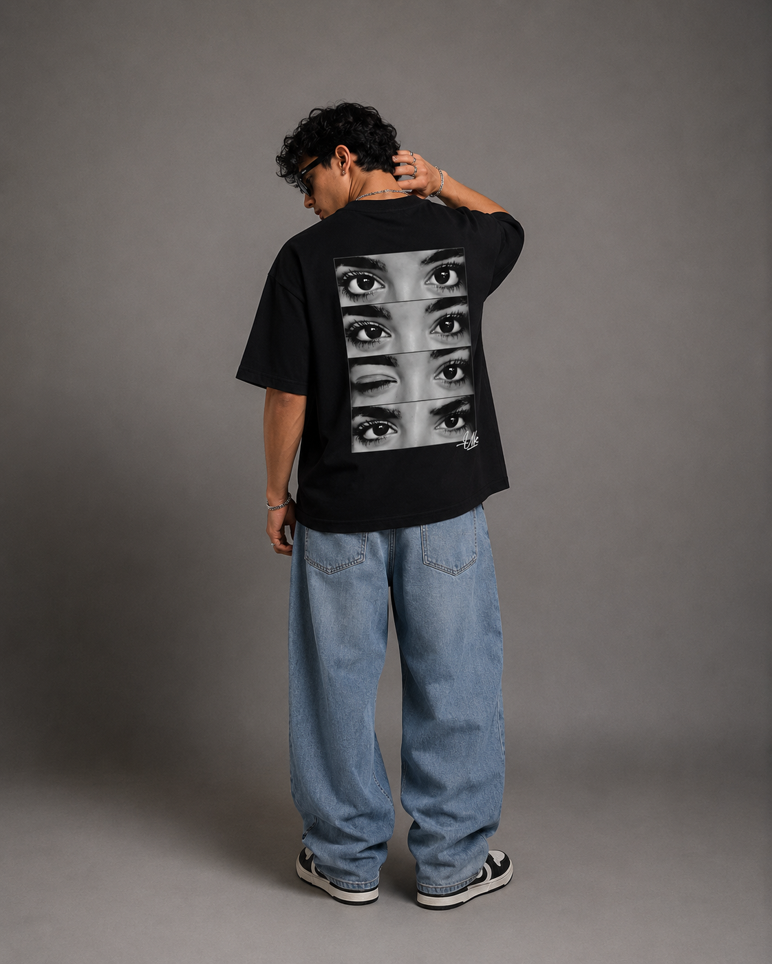 Custom Eye's Oversized T-shirt (Customised Pic)